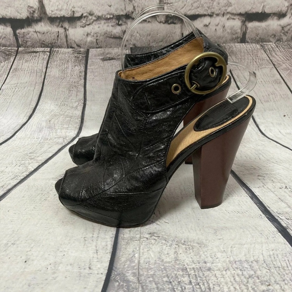 Frye Emily Slingback - Picture 2 of 6